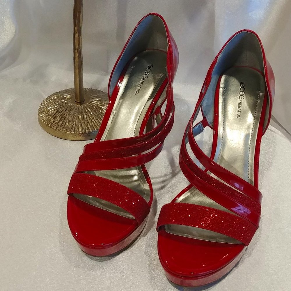 BCBGeneration Red Patent Strappy Heel Sz 8